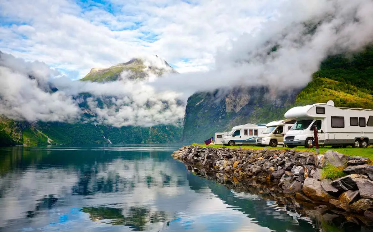 400 norway road trip season