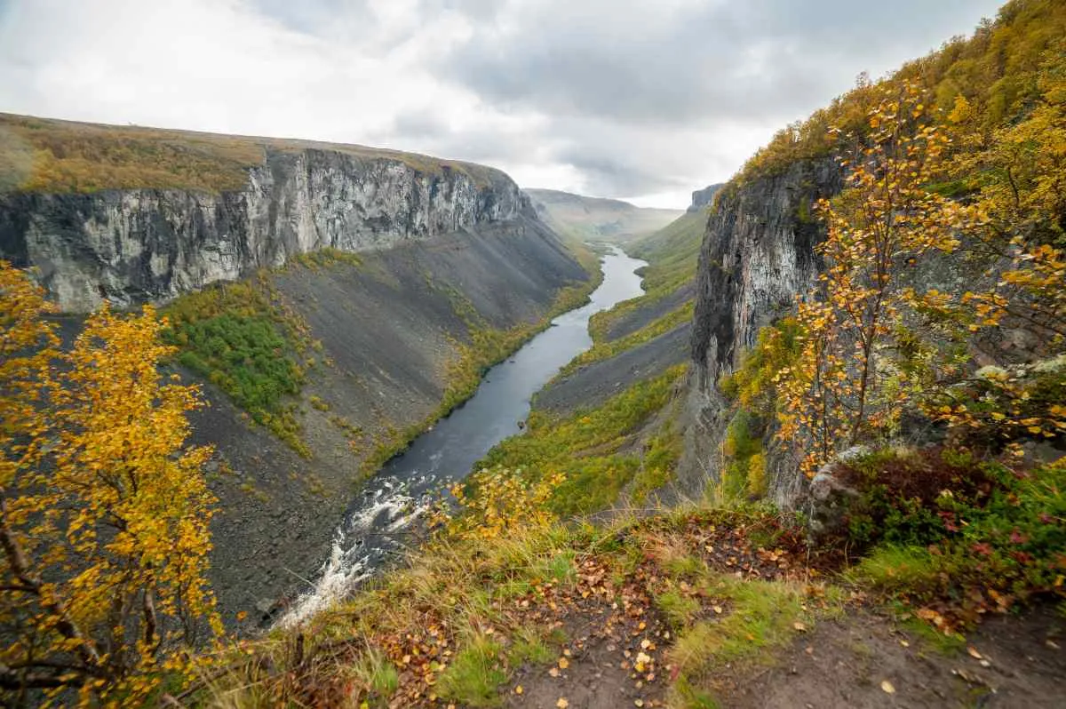 Alta's Canyon boat tour