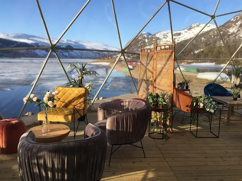 Lyngen North Igloo hotel in Norway