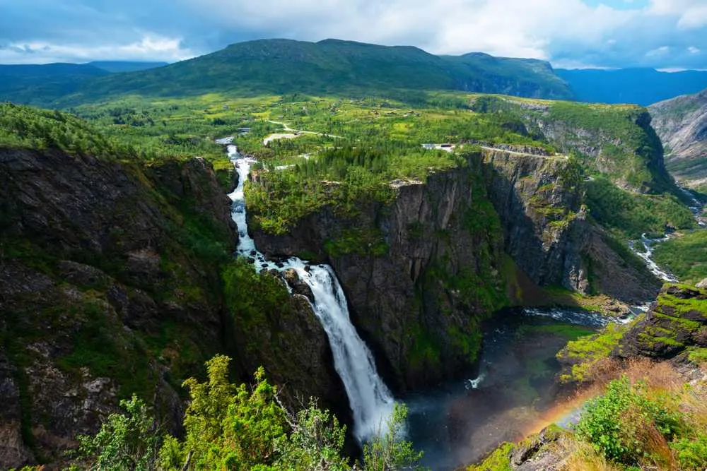 Alles over de beroemde Voringsfossen-waterval in Noorwegen