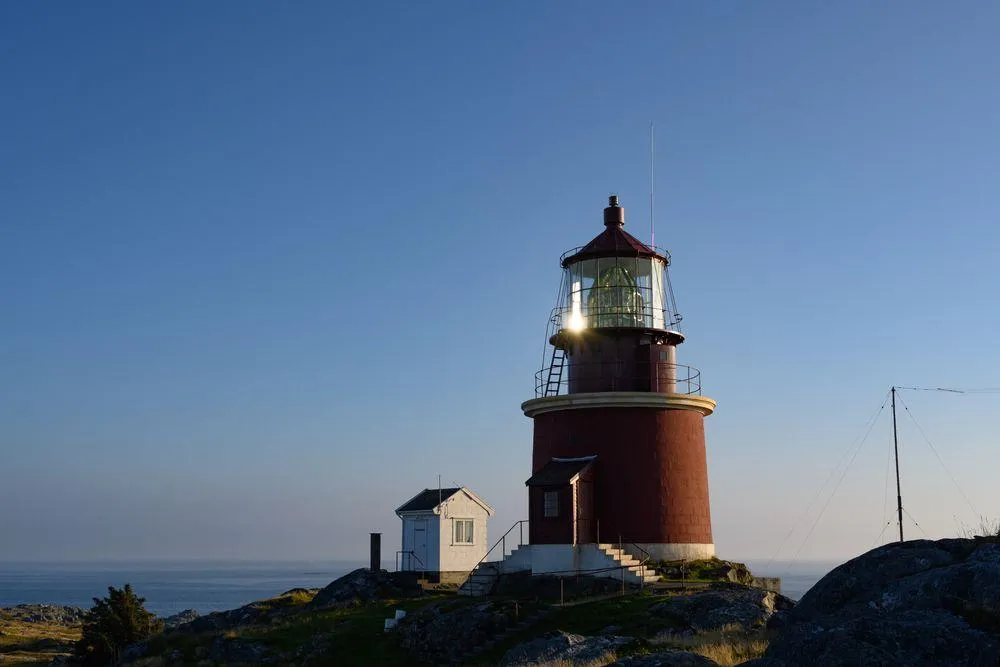 Complete Guide to Utsira Lighthouse