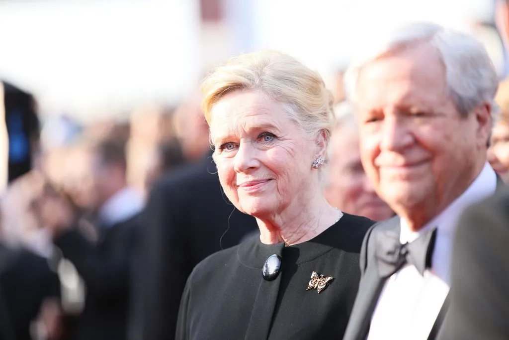 Liv Ullmann