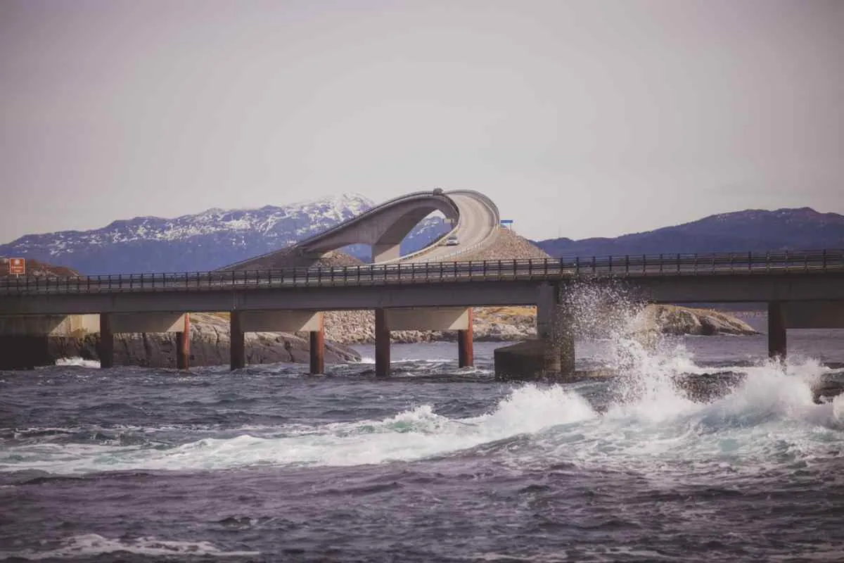 General view of the famous Norwegian Atlantic Ocean Road as it passes through the rough waters. 