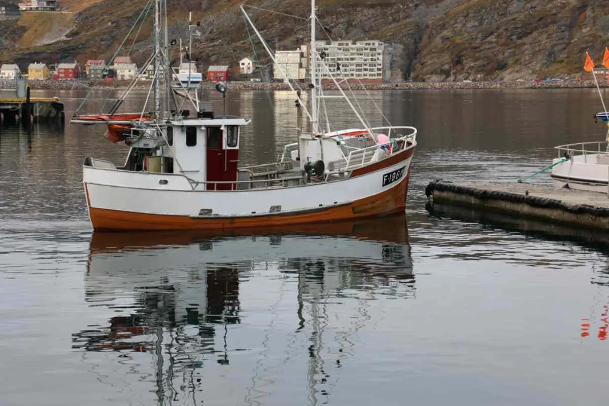 627 camping hammerfest coast camp