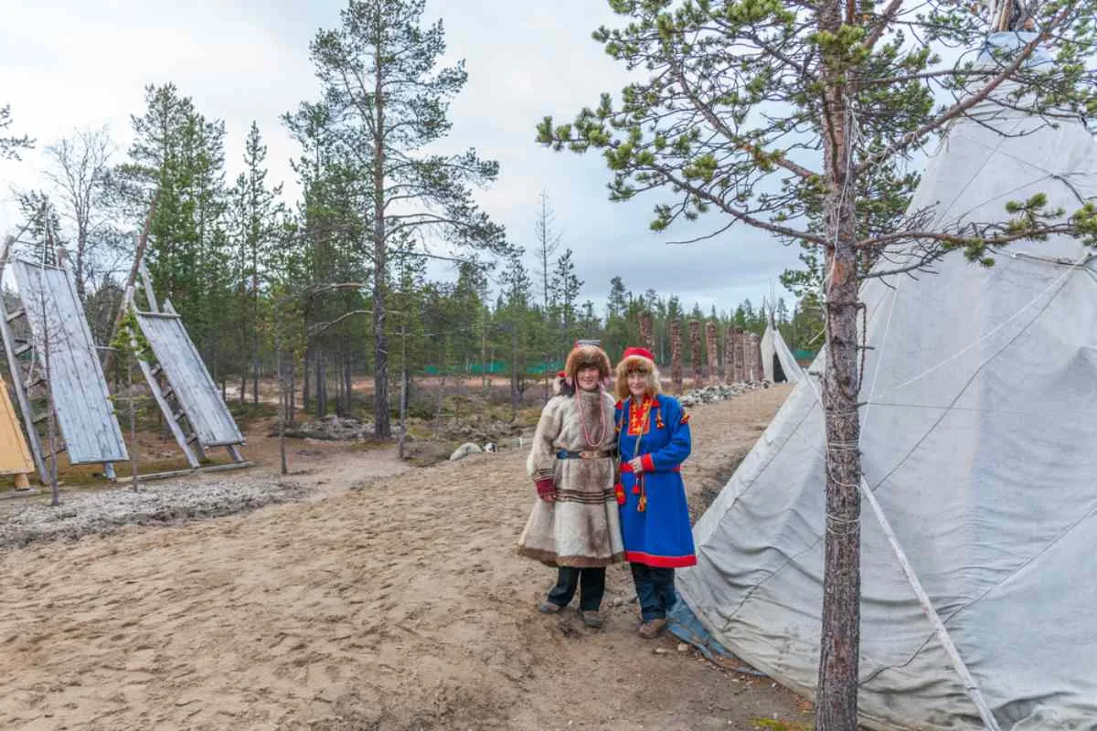 Village sami en Laponie