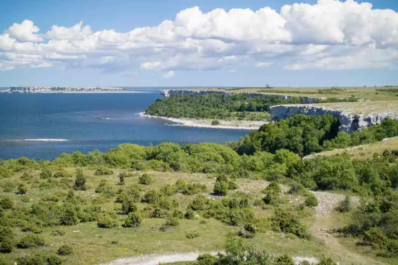 Stira Karlso, Suecia