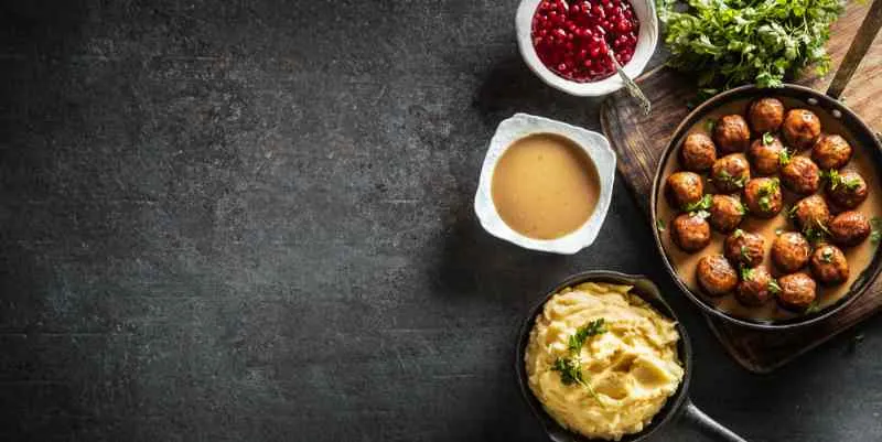Recette traditionnelle des boulettes de viande suédoises et leur histoire