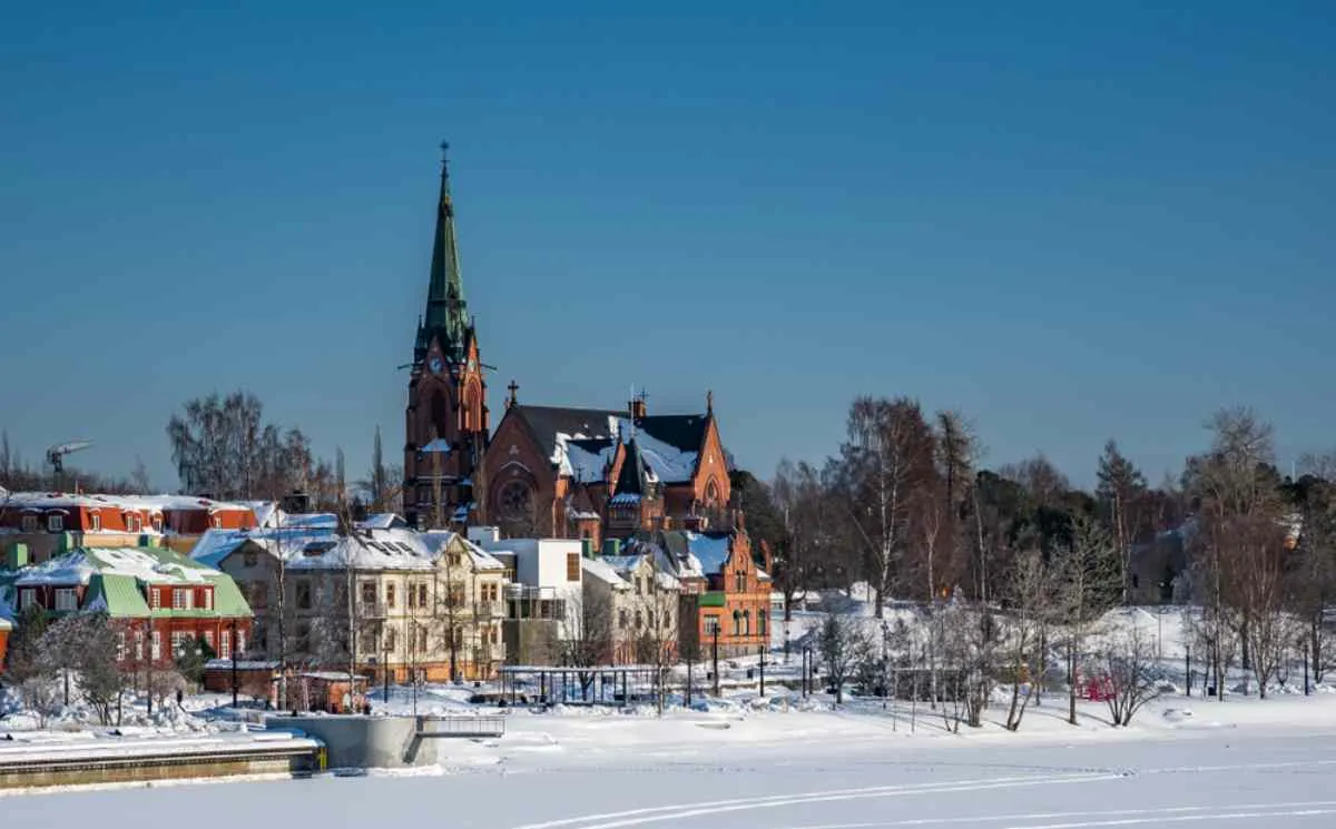 Aux alentours de la ville d'Umeå
