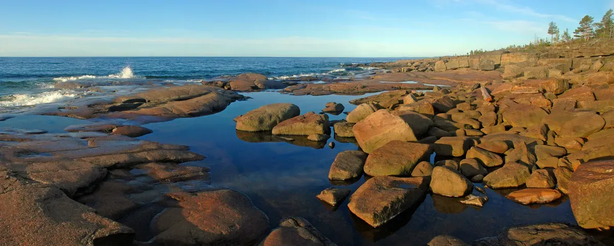 La guida definitiva alle cose da fare sulla Costa Alta della Svezia