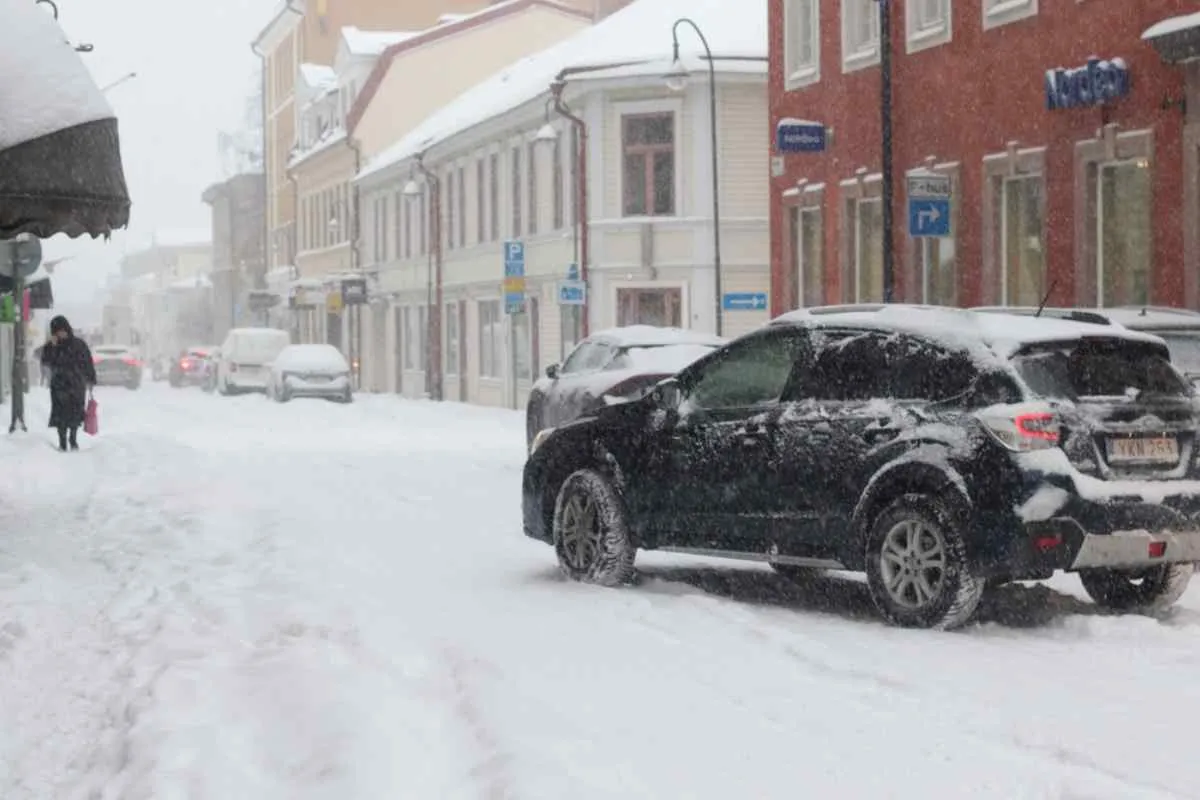 Il centro di Östersund ricoperto di neve
