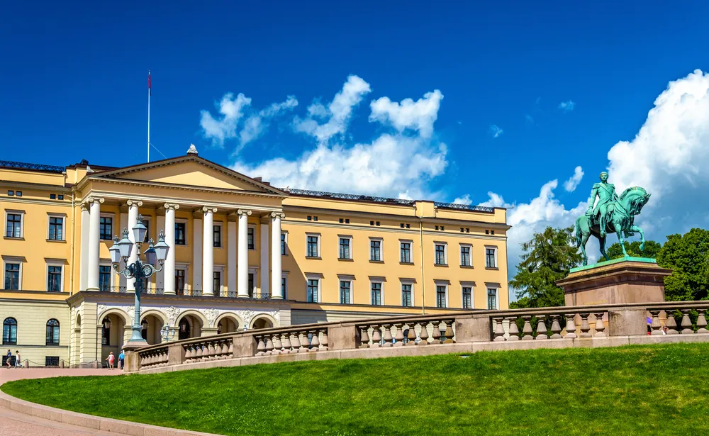Tutto quello che c’è da sapere sul Palazzo Reale di Oslo