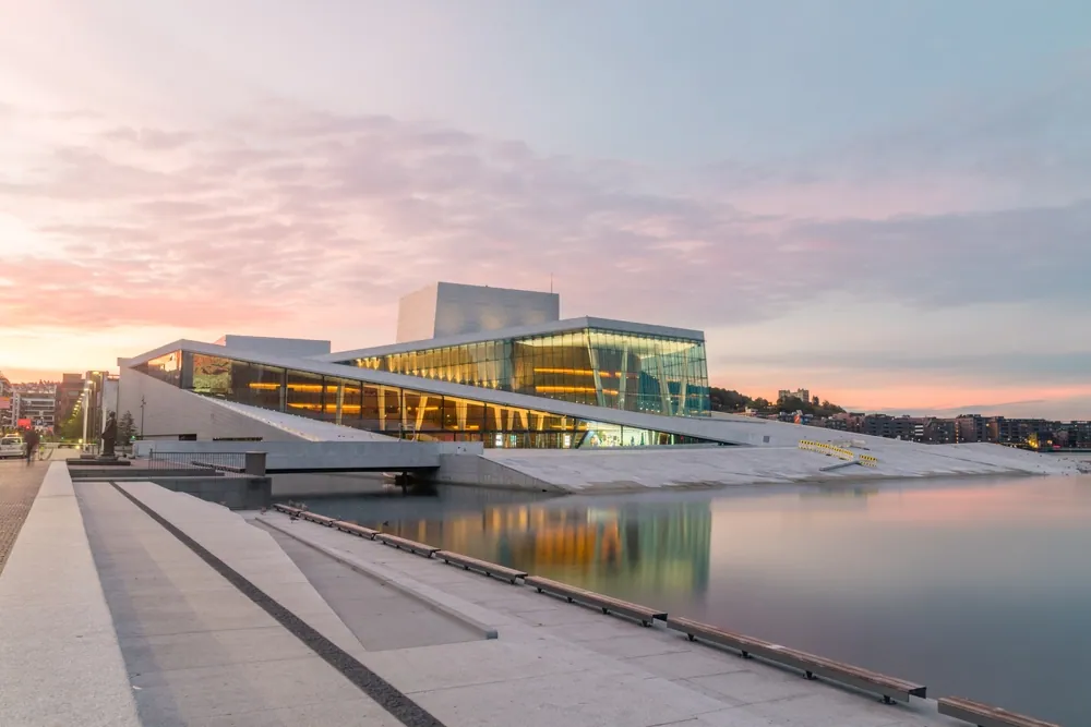 Oslos operahus: där konst och arkitektur möts