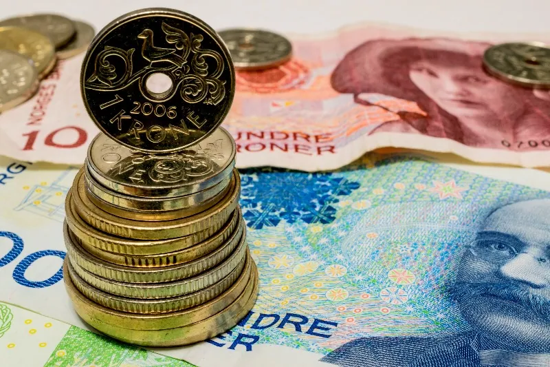 Kronor och sedlar – NOK