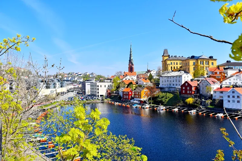 Vue sur la mer depuis la ville d'Arendal – Sud de la Norvège