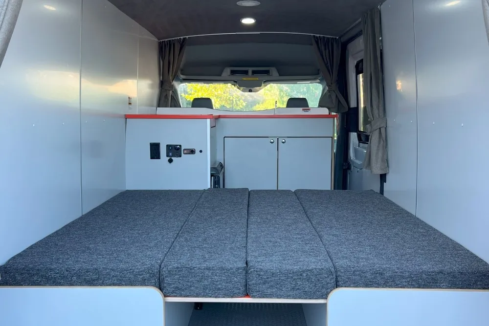 Beeva Camper (Automatic) – Campervans, photo 6