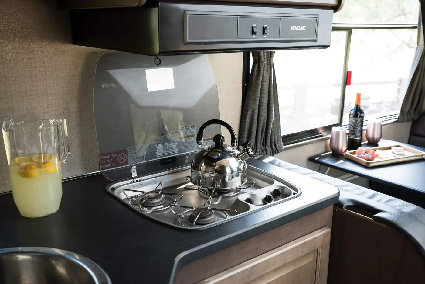 Cruise America Large RV (Automatic) – RVs, photo 26