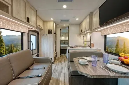 El Monte RV Class C Large (T) 27-29ft – RVs, photo 14
