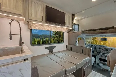 El Monte RV Class C Large (T) 27-29ft – RVs, photo 12