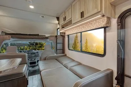El Monte RV Class C Large (T) 27-29ft – RVs, photo 15