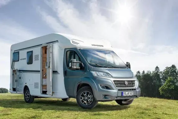 Family Standard (Manual) – Motorhomes