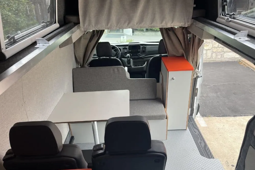 Hi5 Campervan (Automatic) – Campervans, photo 6