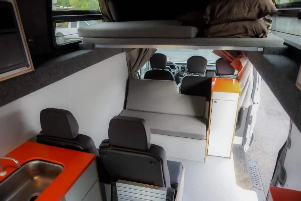Hi5 Campervan (Automatic) – Campervans, photo 5