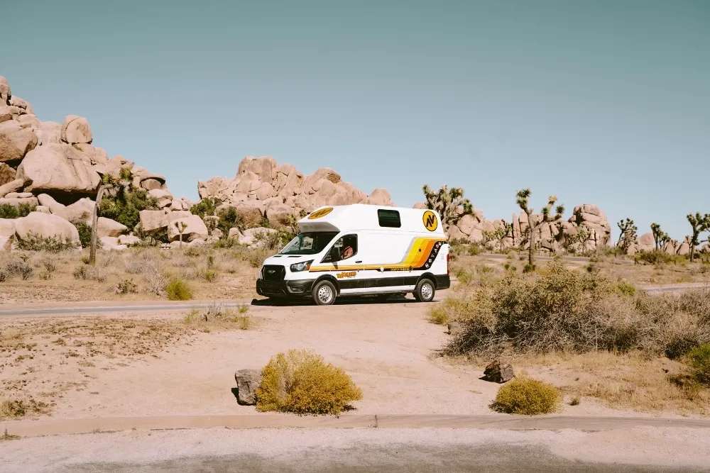 Hi5 Campervan (Automatic) – Campervans