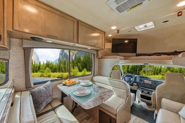 Mighty Class C Large (MT) 27-29ft – RVs, photo 8