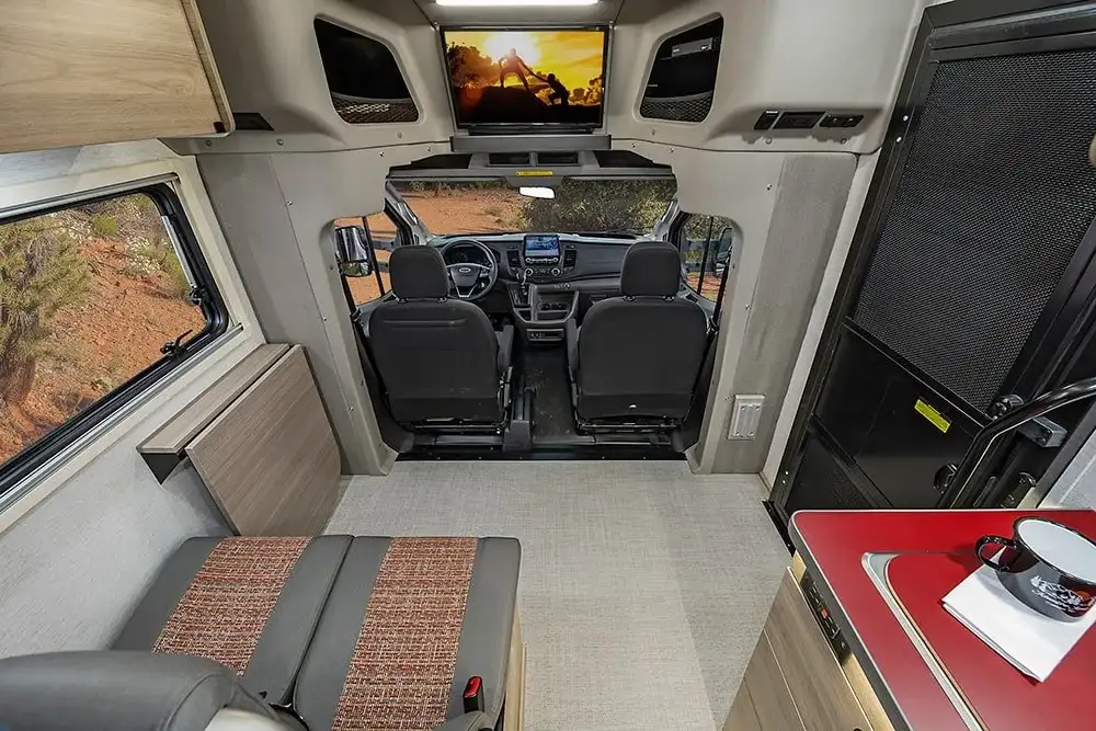 Winnebago Ekko – RVs, photo 6