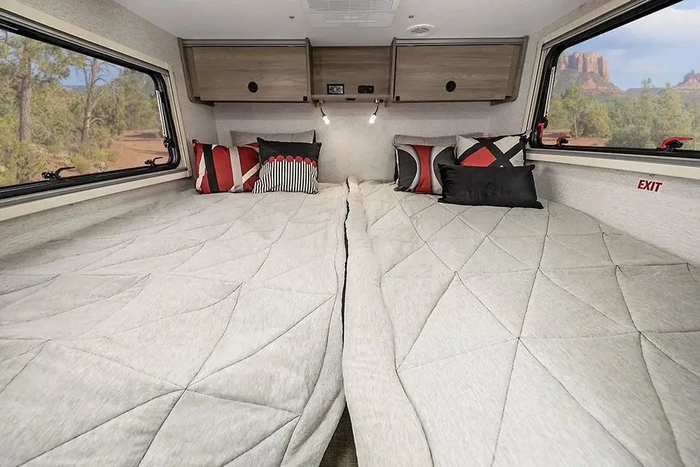 Winnebago Ekko – RVs, photo 10
