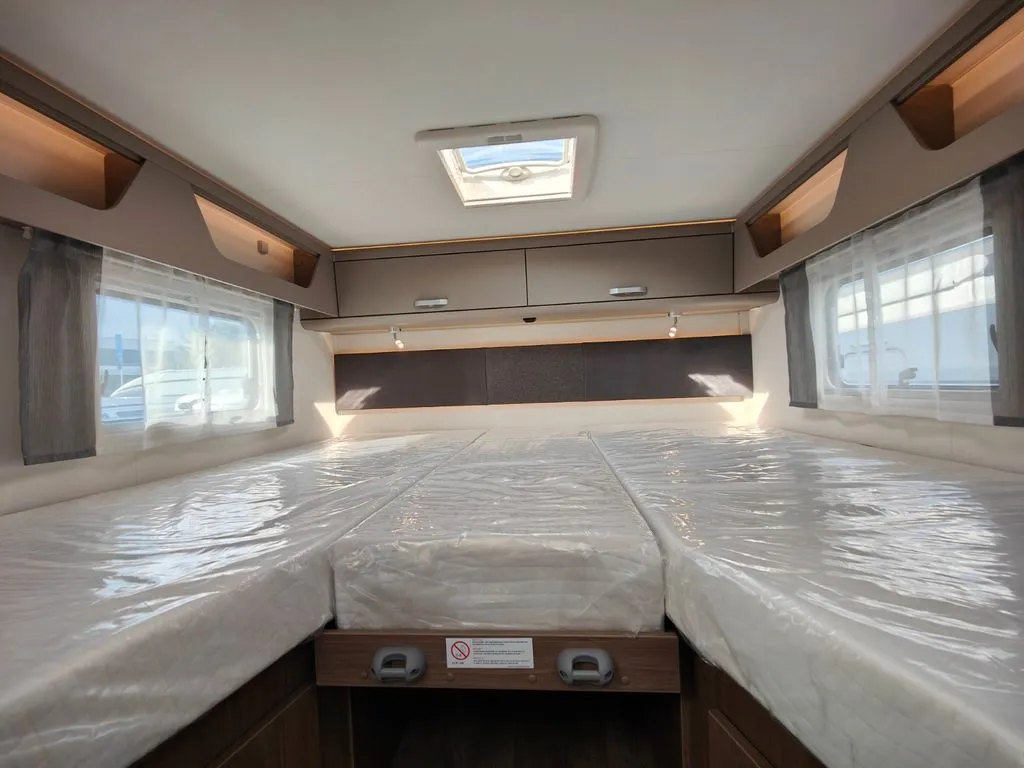 Carado T 447 (manuelle) – Camping-cars, photo 7
