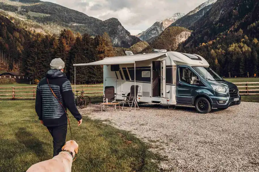 FAMILY Classic (cambio manuale) – Autocaravan, foto 2