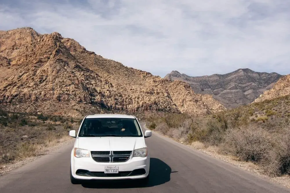 MiniVan (Automatic) – Campervans, photo 4