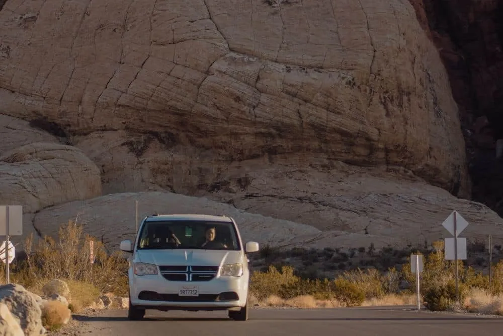 MiniVan (Automatic) – Campervans, photo 7