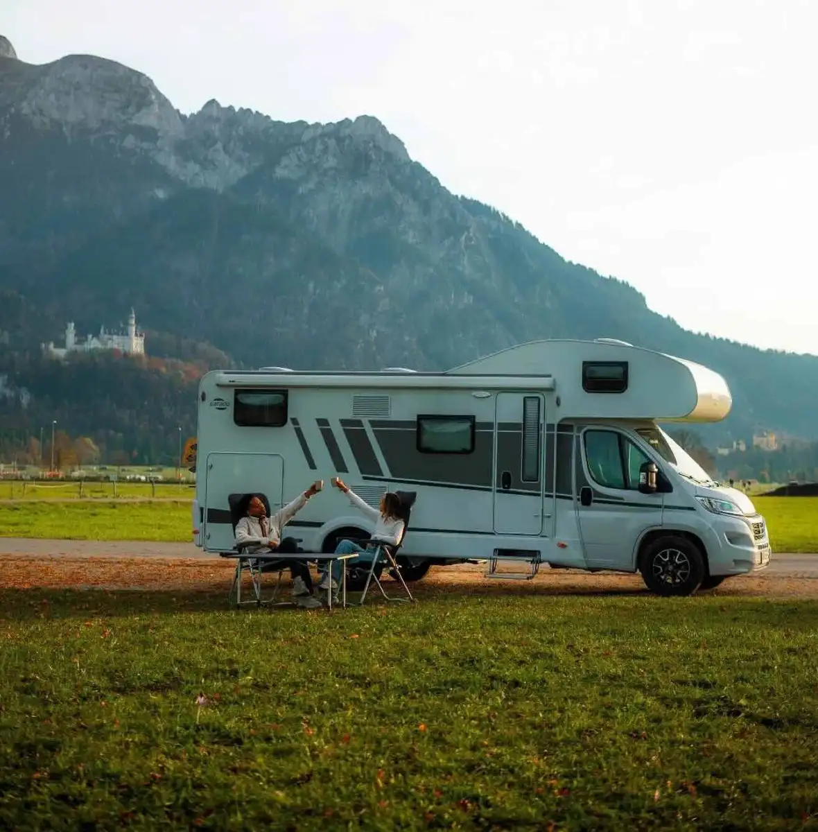 Motorhome Family 5 (manual) – Motorhomes
