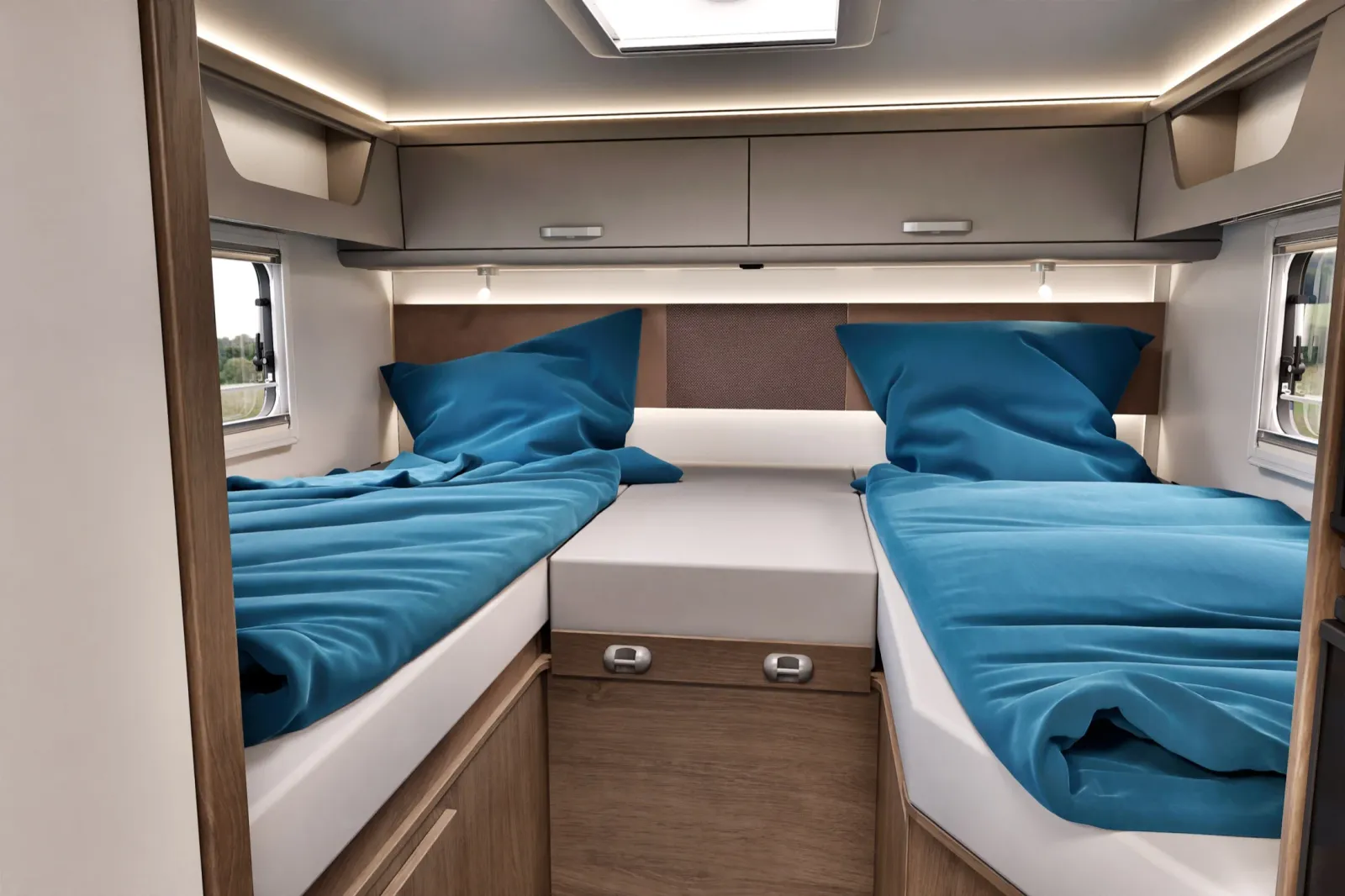 Motorhome Medium (Automatic) – Motorhomes, photo 10
