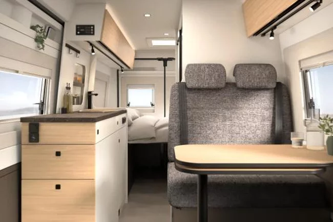 Motorhome Camp  (automático) – Autocaravanas, foto 2