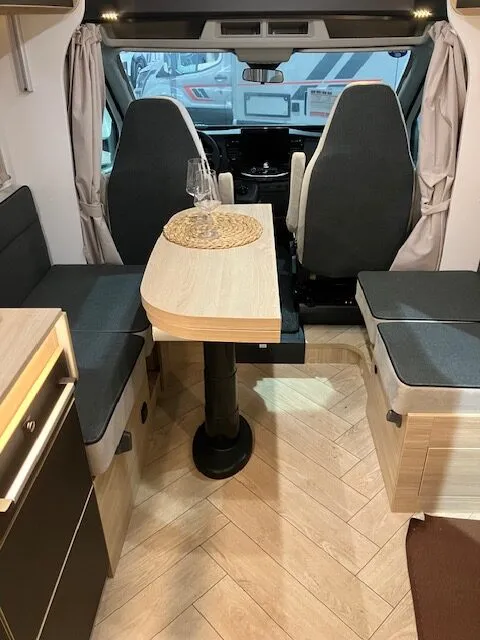 Autocaravana Nian (automática) – Autocaravanas, foto 4