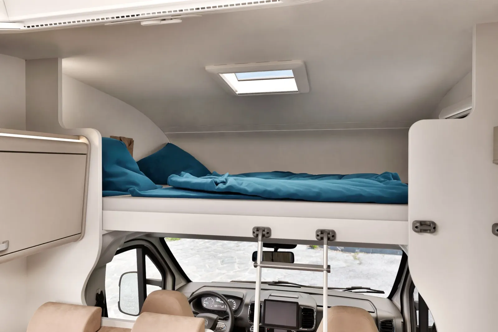 Motorhome Large 6 (Automatic) – Motorhomes, photo 6