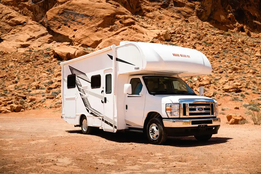 Road Bear RV Class C Non-Slide (M) 24-26' – RVs
