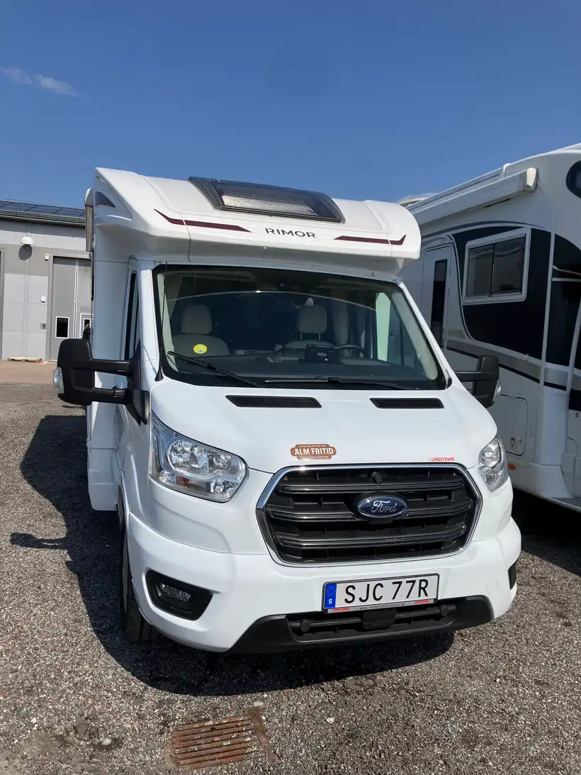 Autocaravana Fyran (automática) – Autocaravanas