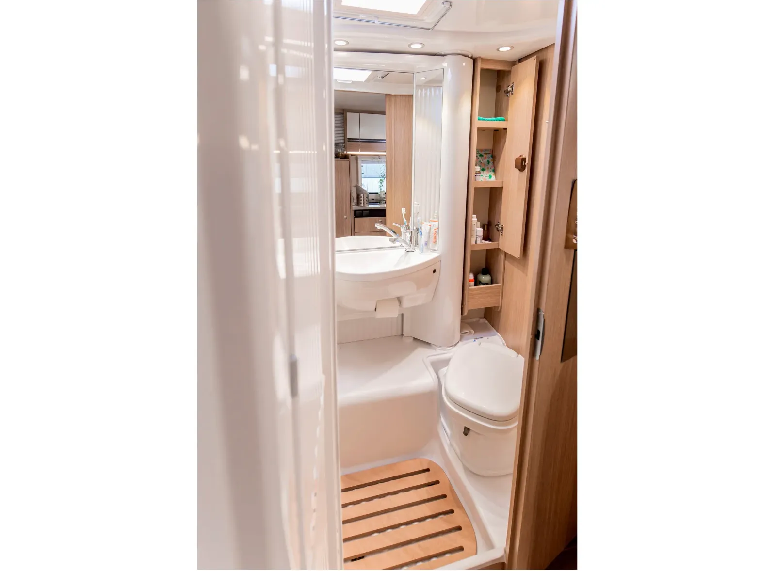 Family Standard (cambio manuale) – Autocaravan, foto 7