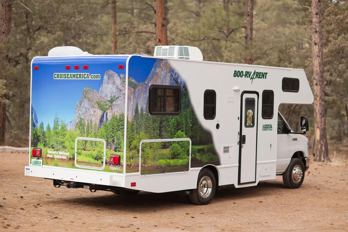 Cruise America Standard RV (Automatic) – RVs, photo 24