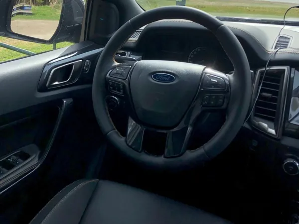 Ford Ranger (automatico) – Camper 4x4, foto 10