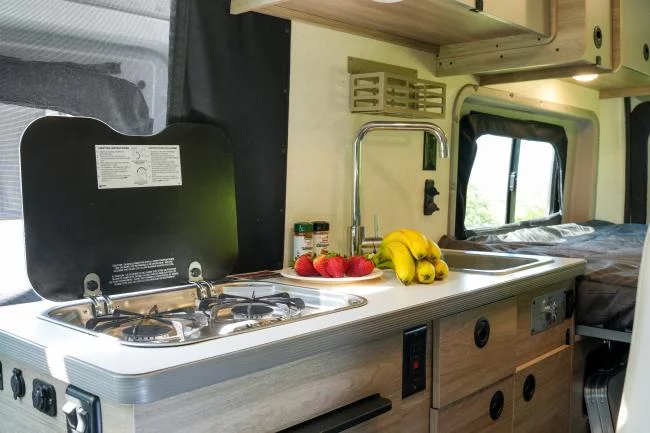 Active Poptop (Automatic) – Campervans, photo 11