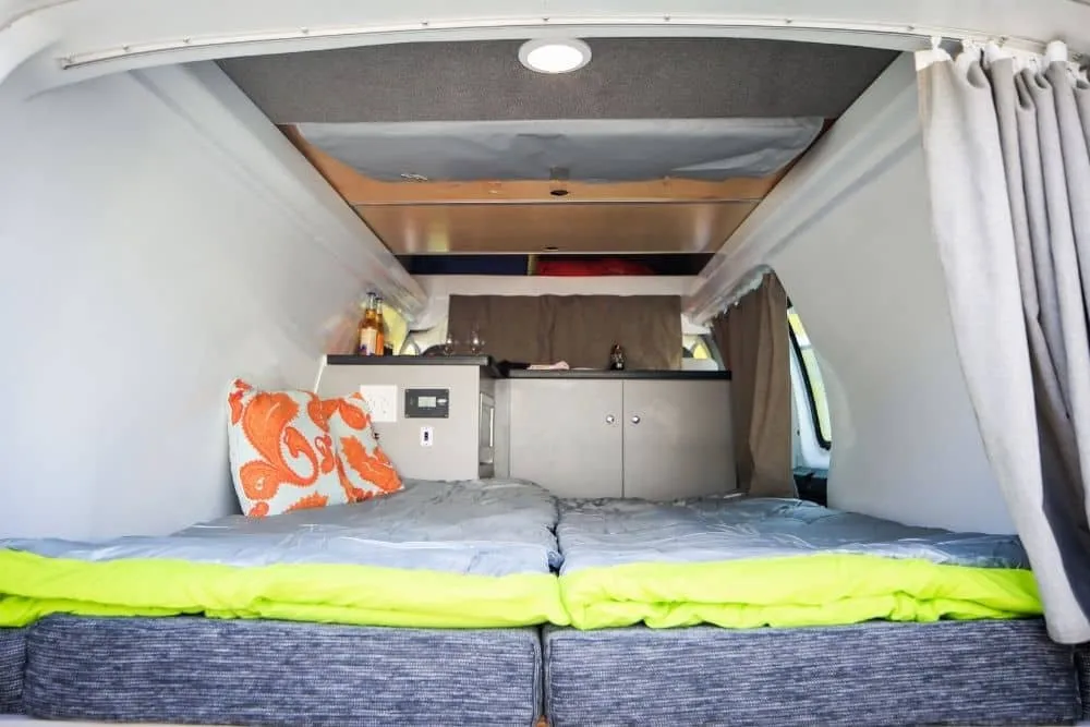 Kuga Campervan (Automatic) – Campervans, photo 10
