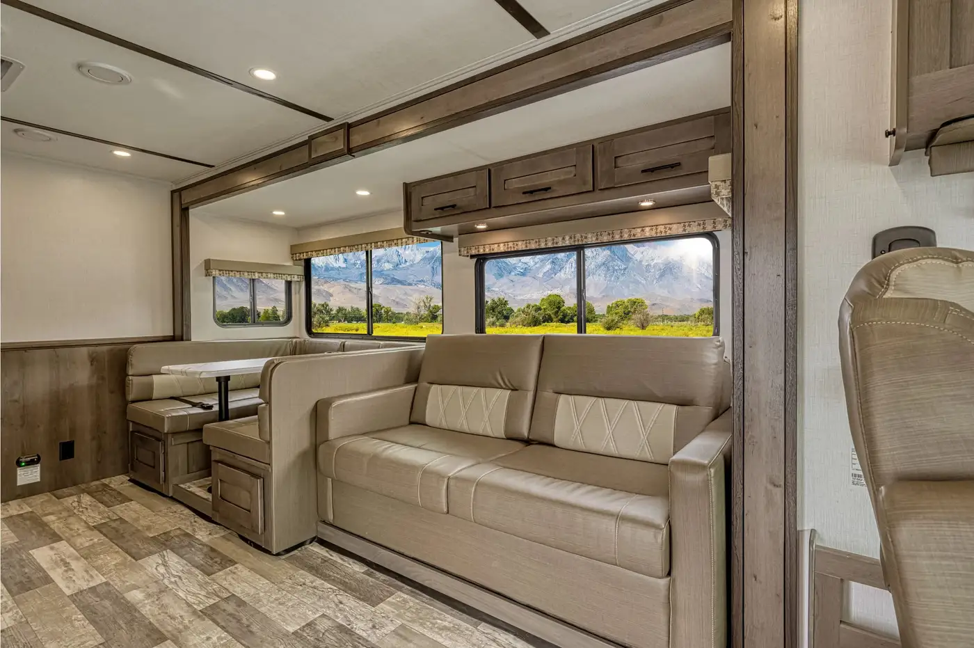 Mighty Class A (MA) 30-34ft – RVs, photo 5