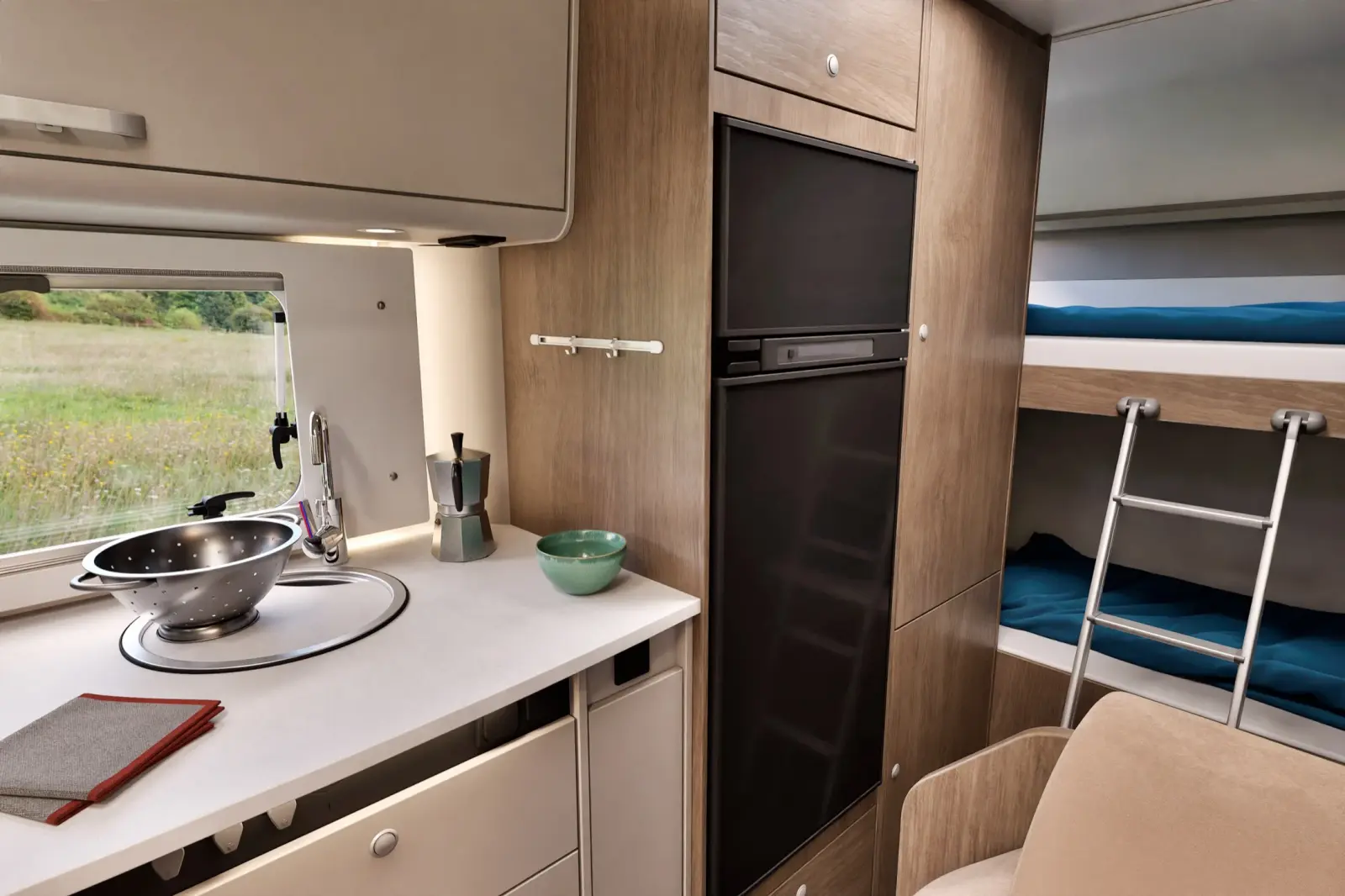 Autocaravana Family 5 (automática) – Autocaravanas, foto 5