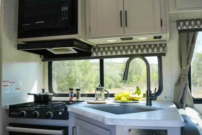 Comfort Family Select (Automatic) – RVs, photo 4