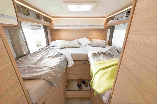 Compact Luxury (manual) – Motorhomes, photo 7